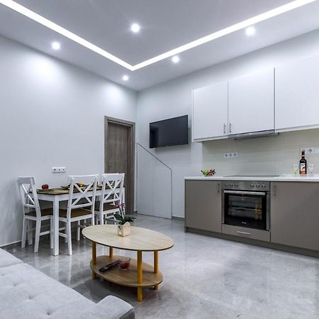Renovated 2Bd House Close To Pireus Port Exteriör bild