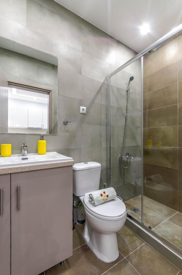 Renovated 2Bd House Close To Pireus Port Exteriör bild